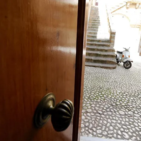 Il Cortile Del Marchese Beccadelli * Sambuca di Sicilia