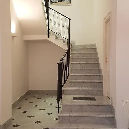 Il Cortile Del Marchese Beccadelli * Sambuca di Sicilia